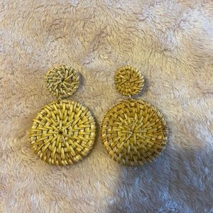 Stylish earrings